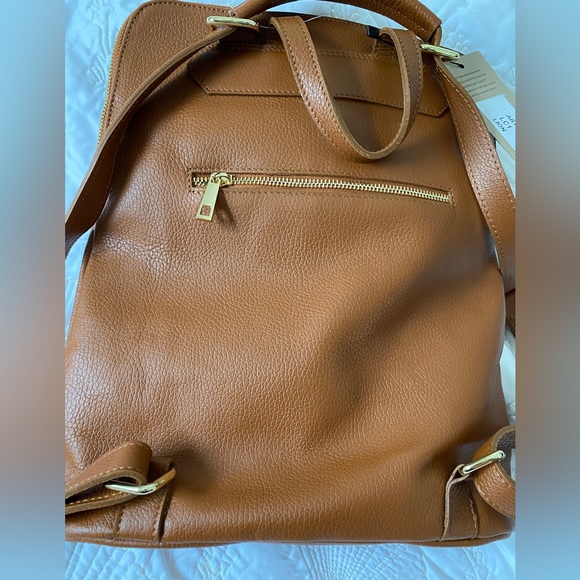 🇮🇹NWT Unica! Firenze Italy supple Leather Backpack OR Tote fits tablets easily - Picture 12 of 16